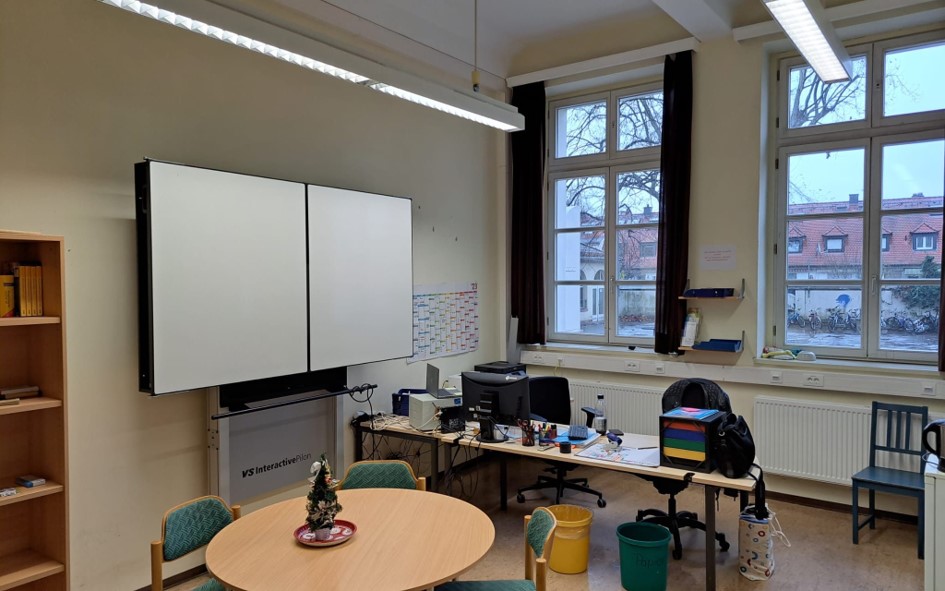 Bild: Ein Klassenzimmer.